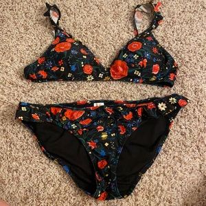Jcrew French bikini top and ruffle bikini bottom